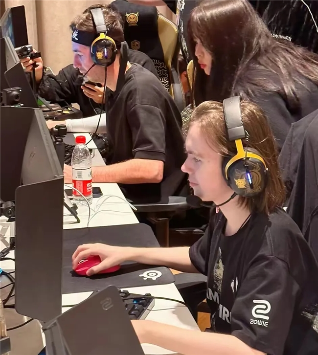 DOTA2深渊联赛欧洲区即将开开战，强队厮杀谁会夺冠？